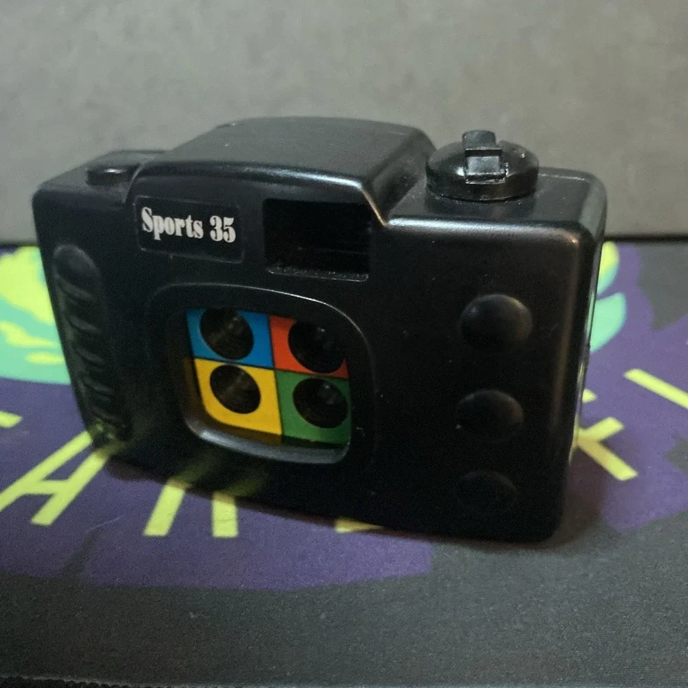 35 MM Film Camera Sports Quad 4 lenses multi-shot capture B2